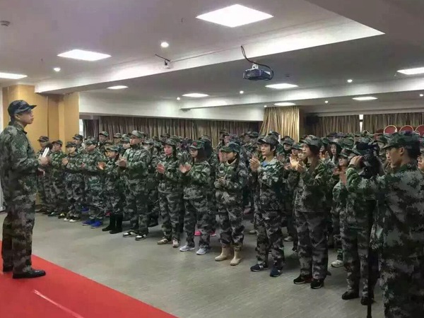 ks凯时团队拓展训练